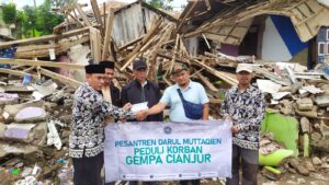 Pesantren Darul Muttaqien Peduli Korban Gempa Cianjur