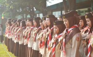 Upacara Peringatan Hari Pramuka ke-63 Santri Putri; Menjadi Pemuda yang Membela Agama dan Negara