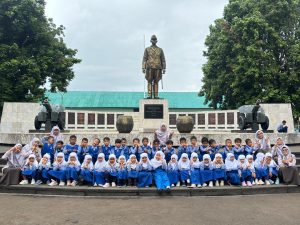 Santri RA Darul Muttaqien Kenalkan Pahlawanan Nasional Lewat Kunjungan Edukatif ke Museum PETA Bogor