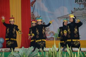 Penampilan Meriah dan Memukau Santri RA dalam PENSA (Pentas Seni Nusantara)