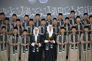“Ajarkan Al-Qur’an Agar Hafalan Melekat,” Pesan Pimpinan Pesantren saat Khotmul Quran dan Takrimul Huffadz Santri TMI Putra