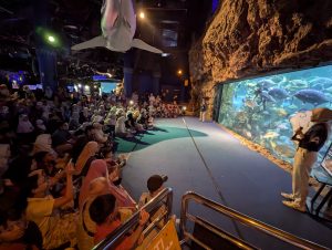 Belajar Mandiri dan Kagumi Ciptaan Allah, Santri RA Darul Muttaqien Kunjungi SeaWorld Ancol