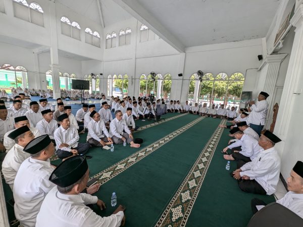 Silaturahmi dan Kamisan Dewan Guru Pesantren Darul Muttaqien: Pentingnya Menjaga Kesehatan