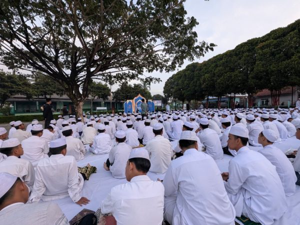 Pimpinan Darul Muttaqien: Idul Adha Adalah Hari Berkurban dan Berempati, Bukan Pesta Pora